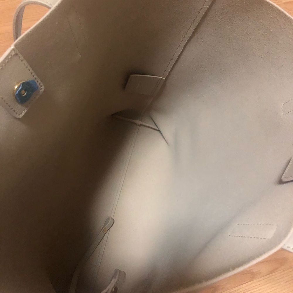 (New) Saint Laurent Bold shopping tote nude - Picture 10 of 15